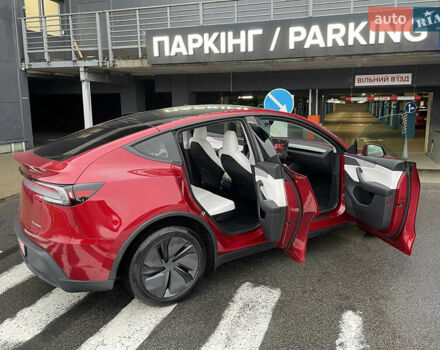 Красный Тесла Model Y, объемом двигателя 0 л и пробегом 2 тыс. км за 49990 $, фото 11 на Automoto.ua