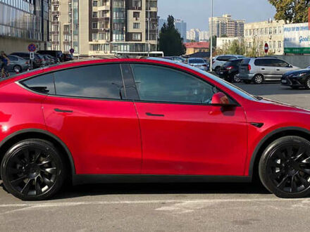 Червоний Тесла Model Y, об'ємом двигуна 0 л та пробігом 50 тис. км за 38500 $, фото 1 на Automoto.ua