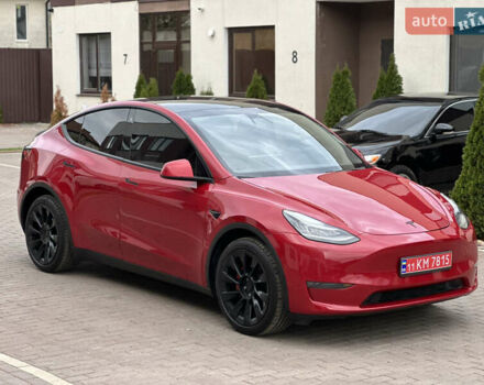 Красный Тесла Model Y, объемом двигателя 0 л и пробегом 157 тыс. км за 21300 $, фото 1 на Automoto.ua