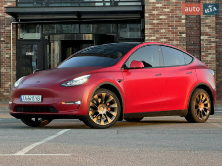 Тесла Model Y 2020 у Києві на Automoto.ua Червоний Тесла Model Y, об'ємом двигуна 0 л та пробігом 54 тис. км за 27500 $, фото 1 на Automoto.ua