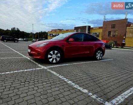 Красный Тесла Model Y, объемом двигателя 0 л и пробегом 130 тыс. км за 22900 $, фото 1 на Automoto.ua