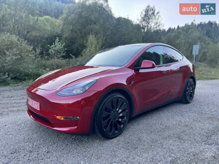 Красный Тесла Model Y, объемом двигателя 0 л и пробегом 40 тыс. км за 29999 $, фото 1 на Automoto.ua