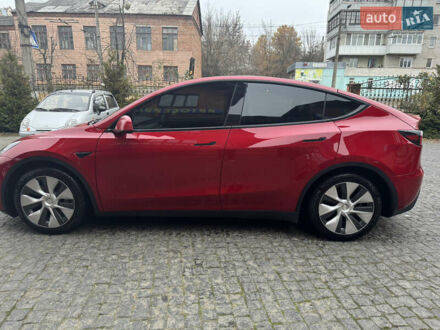 Тесла Model Y 2022 в Киеве на Automoto.ua Красный Тесла Model Y, объемом двигателя 0 л и пробегом 102 тыс. км за 26500 $, фото 1 на Automoto.ua