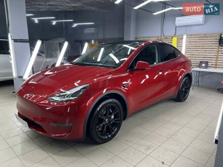 Красный Тесла Model Y, объемом двигателя 0 л и пробегом 37 тыс. км за 31999 $, фото 1 на Automoto.ua