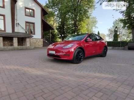 Красный Тесла Model Y, объемом двигателя 0 л и пробегом 49 тыс. км за 33000 $, фото 1 на Automoto.ua