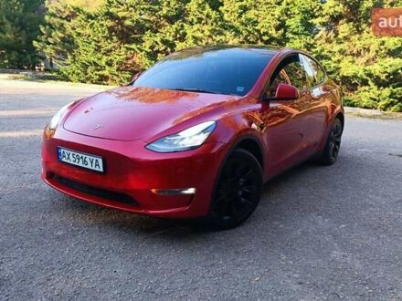 Тесла Model Y 2022 у Харкові на Automoto.ua Червоний Тесла Model Y, об'ємом двигуна 0 л та пробігом 70 тис. км за 26500 $, фото 1 на Automoto.ua