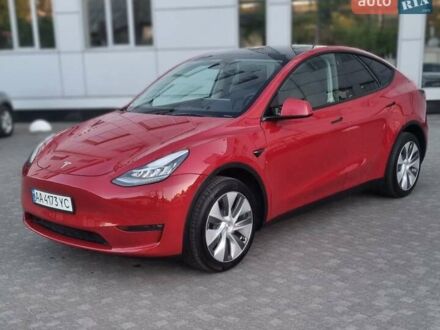 Тесла Model Y 2023 в Василькове на Automoto.ua Красный Тесла Model Y, объемом двигателя 0 л и пробегом 22 тыс. км за 27999 $, фото 1 на Automoto.ua