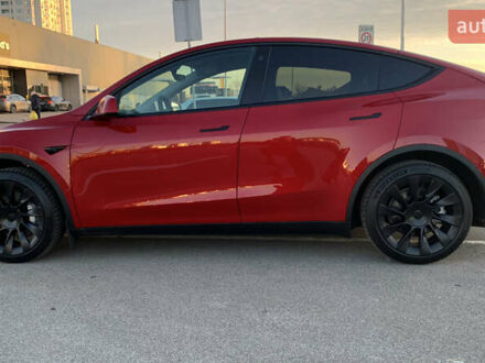 Тесла Model Y 2023 в Киеве на Automoto.ua Красный Тесла Model Y, объемом двигателя 0 л и пробегом 6 тыс. км за 42000 $, фото 1 на Automoto.ua