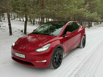 Красный Тесла Model Y, объемом двигателя 0 л и пробегом 35 тыс. км за 29900 $, фото 1 на Automoto.ua