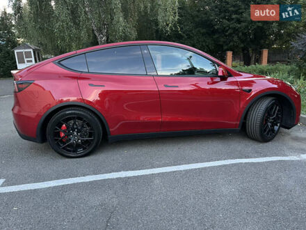 Красный Тесла Model Y, объемом двигателя 0 л и пробегом 65 тыс. км за 36500 $, фото 1 на Automoto.ua