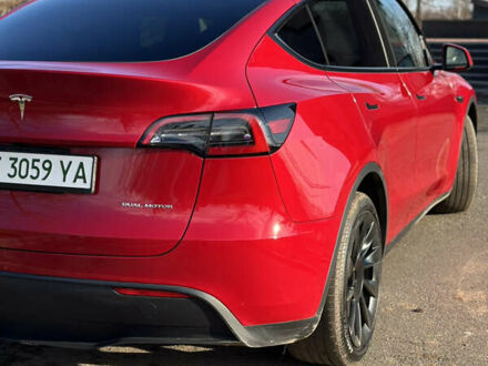 Тесла Model Y 2023 в Кривом Роге на Automoto.ua Красный Тесла Model Y, объемом двигателя 0 л и пробегом 19 тыс. км за 28700 $, фото 1 на Automoto.ua
