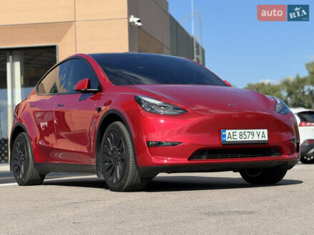 Тесла Model Y 2023 в Днепре (Днепропетровске) на Automoto.ua Красный Тесла Model Y, объемом двигателя 0 л и пробегом 10 тыс. км за 31000 $, фото 1 на Automoto.ua