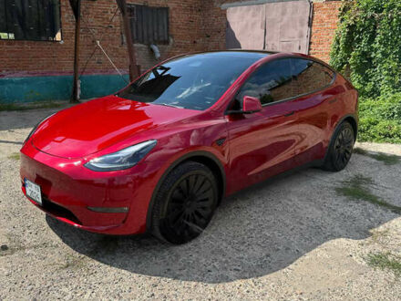 Тесла Model Y 2024 в Одессе на Automoto.ua Красный Тесла Model Y, объемом двигателя 0 л и пробегом 22 тыс. км за 30500 $, фото 1 на Automoto.ua