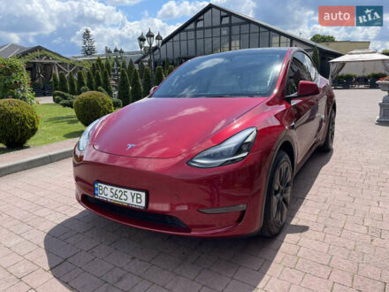 Тесла Model Y 2024 в Стрые на Automoto.ua Красный Тесла Model Y, объемом двигателя 0 л и пробегом 21 тыс. км за 30000 $, фото 1 на Automoto.ua