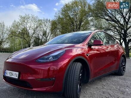 Красный Тесла Model Y, объемом двигателя 0 л и пробегом 8 тыс. км за 27000 $, фото 1 на Automoto.ua