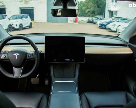 Тесла Model Y, объемом двигателя 0 л и пробегом 32 тыс. км за 44999 $, фото 14 на Automoto.ua