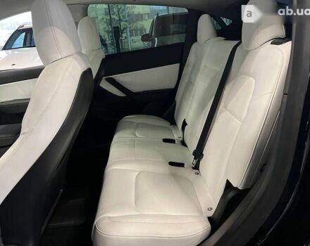Тесла Model Y, объемом двигателя 0 л и пробегом 4 тыс. км за 64900 $, фото 19 на Automoto.ua