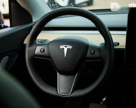 Тесла Model Y, объемом двигателя 0 л и пробегом 32 тыс. км за 44999 $, фото 15 на Automoto.ua