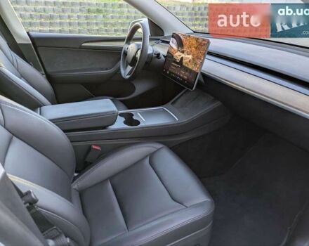 Тесла Model Y, объемом двигателя 0 л и пробегом 29 тыс. км за 37900 $, фото 28 на Automoto.ua
