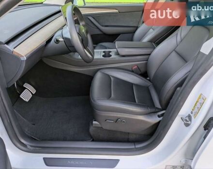Тесла Model Y, объемом двигателя 0 л и пробегом 29 тыс. км за 37900 $, фото 12 на Automoto.ua