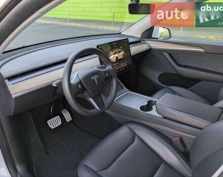 Тесла Model Y, объемом двигателя 0 л и пробегом 29 тыс. км за 37900 $, фото 10 на Automoto.ua