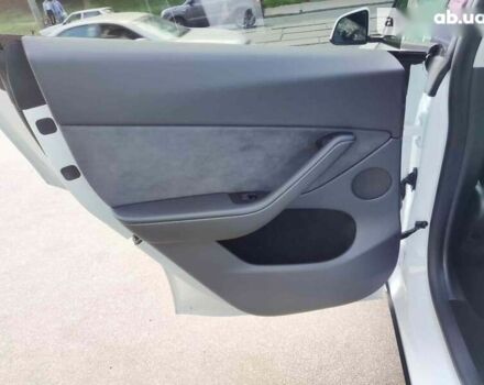 Тесла Model Y, объемом двигателя 0 л и пробегом 1 тыс. км за 62443 $, фото 14 на Automoto.ua