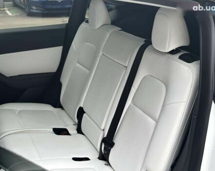 Тесла Model Y, объемом двигателя 4.25 л и пробегом 77 тыс. км за 28999 $, фото 14 на Automoto.ua