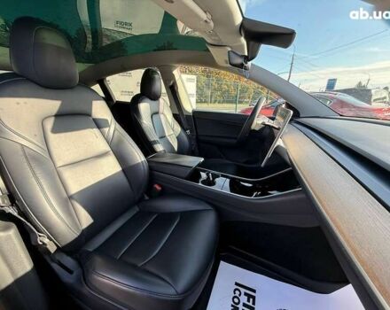 Тесла Model Y, объемом двигателя 0 л и пробегом 139 тыс. км за 18800 $, фото 15 на Automoto.ua
