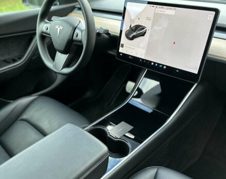 Тесла Model Y, объемом двигателя 0 л и пробегом 72 тыс. км за 22900 $, фото 16 на Automoto.ua