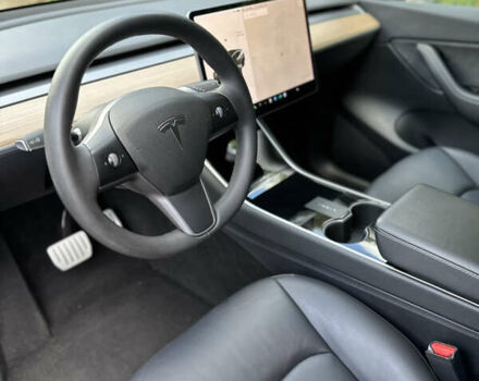 Тесла Model Y, объемом двигателя 0 л и пробегом 72 тыс. км за 22900 $, фото 25 на Automoto.ua
