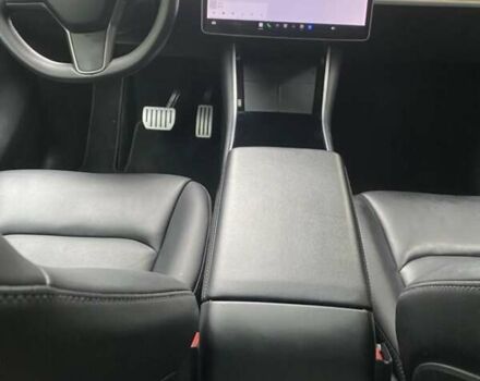 Тесла Model Y, об'ємом двигуна 0 л та пробігом 99 тис. км за 22500 $, фото 4 на Automoto.ua