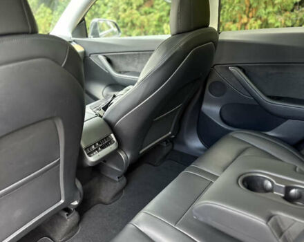 Тесла Model Y, объемом двигателя 0 л и пробегом 72 тыс. км за 22900 $, фото 32 на Automoto.ua