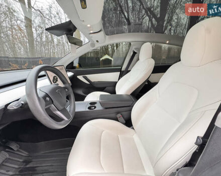 Тесла Model Y, объемом двигателя 0 л и пробегом 61 тыс. км за 24500 $, фото 19 на Automoto.ua