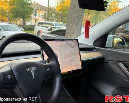 Тесла Model Y 2021 в Николаеве на Automoto.ua Тесла Model Y, объемом двигателя 0.28 л и пробегом 80 тыс. км за 24999 $, фото 11 на Automoto.ua