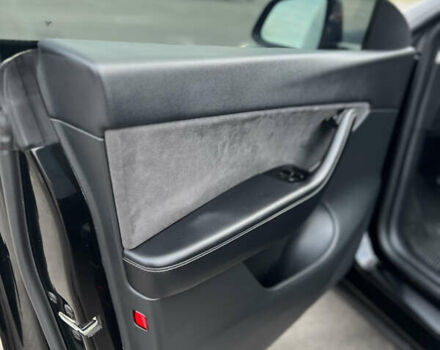 Тесла Model Y, объемом двигателя 0 л и пробегом 50 тыс. км за 26300 $, фото 26 на Automoto.ua