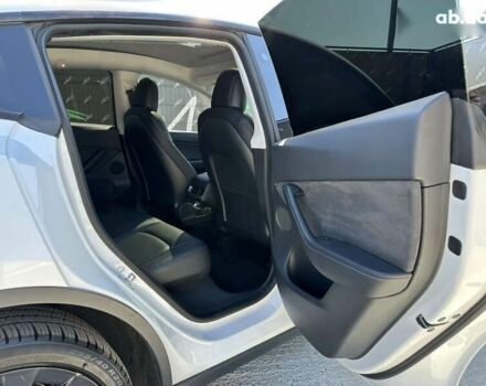 Тесла Model Y, объемом двигателя 0 л и пробегом 94 тыс. км за 21999 $, фото 19 на Automoto.ua