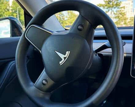 Тесла Model Y, объемом двигателя 0 л и пробегом 21 тыс. км за 49999 $, фото 9 на Automoto.ua