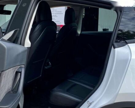 Тесла Model Y 2021 в Киеве на Automoto.ua Тесла Model Y, объемом двигателя 0 л и пробегом 90 тыс. км за 26999 $, фото 14 на Automoto.ua