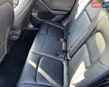 Тесла Model Y, объемом двигателя 0 л и пробегом 97 тыс. км за 27500 $, фото 3 на Automoto.ua