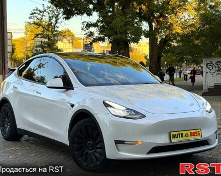 Тесла Model Y 2021 в Николаеве на Automoto.ua Тесла Model Y, объемом двигателя 0.28 л и пробегом 80 тыс. км за 24999 $, фото 4 на Automoto.ua