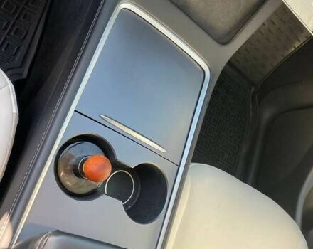 Тесла Model Y, объемом двигателя 0 л и пробегом 54 тыс. км за 21900 $, фото 14 на Automoto.ua