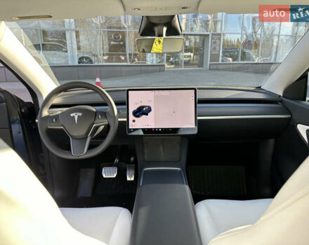 Тесла Model Y, объемом двигателя 0 л и пробегом 34 тыс. км за 28800 $, фото 11 на Automoto.ua