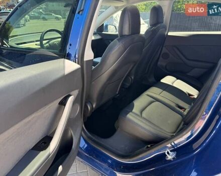 Тесла Model Y, объемом двигателя 0 л и пробегом 112 тыс. км за 16900 $, фото 13 на Automoto.ua