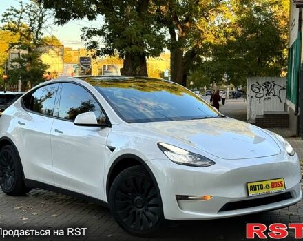Тесла Model Y 2021 в Николаеве на Automoto.ua Тесла Model Y, объемом двигателя 0.28 л и пробегом 80 тыс. км за 24999 $, фото 3 на Automoto.ua
