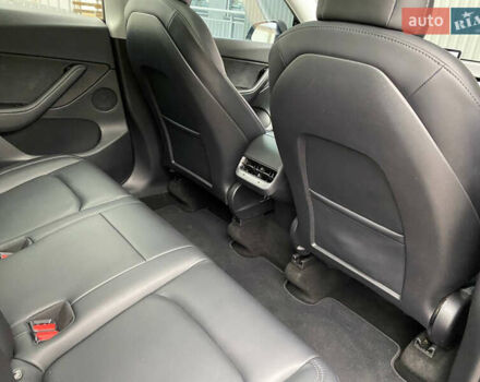 Тесла Model Y, объемом двигателя 0 л и пробегом 73 тыс. км за 22800 $, фото 7 на Automoto.ua