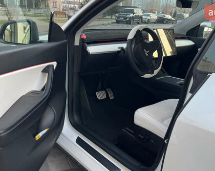Тесла Model Y, объемом двигателя 0 л и пробегом 57 тыс. км за 35000 $, фото 10 на Automoto.ua
