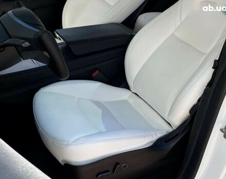 Тесла Model Y, объемом двигателя 0 л и пробегом 168 тыс. км за 23999 $, фото 12 на Automoto.ua