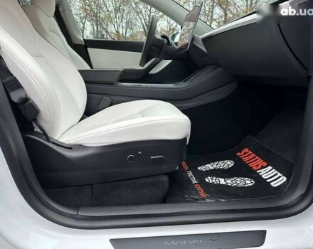 Тесла Model Y, объемом двигателя 0 л и пробегом 60 тыс. км за 28000 $, фото 29 на Automoto.ua