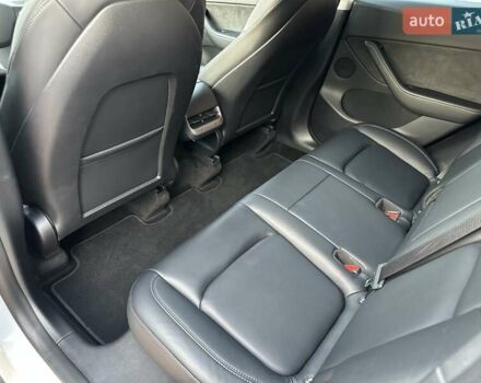 Тесла Model Y, объемом двигателя 0 л и пробегом 60 тыс. км за 25500 $, фото 29 на Automoto.ua