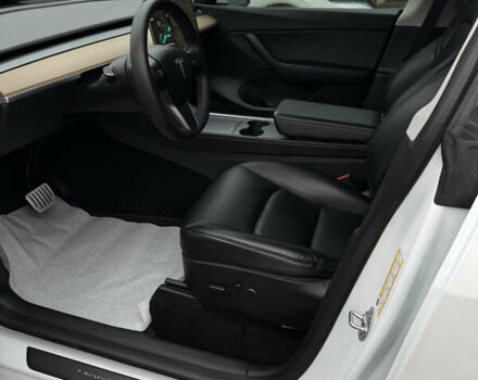 Тесла Model Y, объемом двигателя 0 л и пробегом 63 тыс. км за 25500 $, фото 3 на Automoto.ua